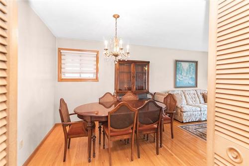 14 Calvert Avenue, Hamilton, ON - Indoor Photo Showing Dining Room