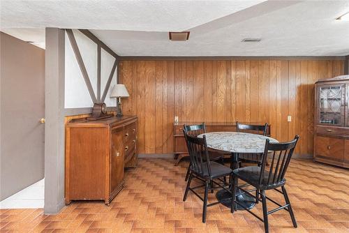 14 Calvert Avenue, Hamilton, ON - Indoor Photo Showing Dining Room