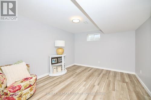 114 Wallace Avenue S, Welland, ON - Indoor Photo Showing Other Room