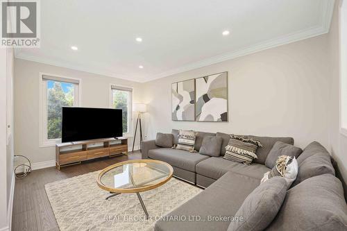 71 Lavender Place, Vaughan, ON - Indoor Photo Showing Living Room