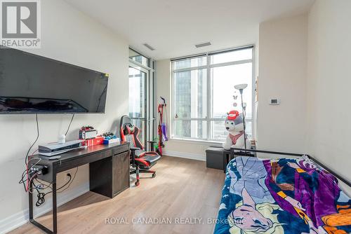 1007 - 9085 Jane Street, Vaughan, ON - Indoor Photo Showing Bedroom