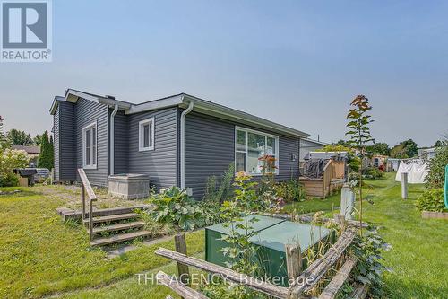 16 Sunset Drive, Innisfil, ON 