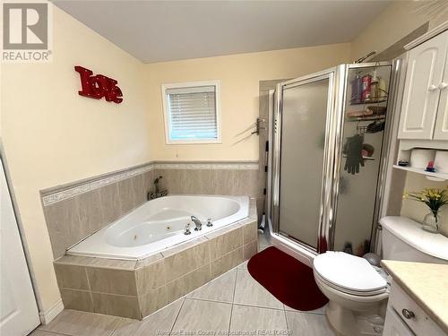 4198 Zurich Avenue, Windsor, ON - Indoor Photo Showing Bathroom