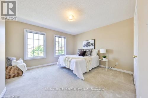 225 Andrews Trail, Milton (Clarke), ON - Indoor Photo Showing Bedroom