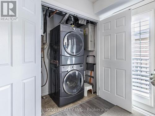 310 - 1350 Main Street E, Milton (Dempsey), ON - Indoor Photo Showing Laundry Room