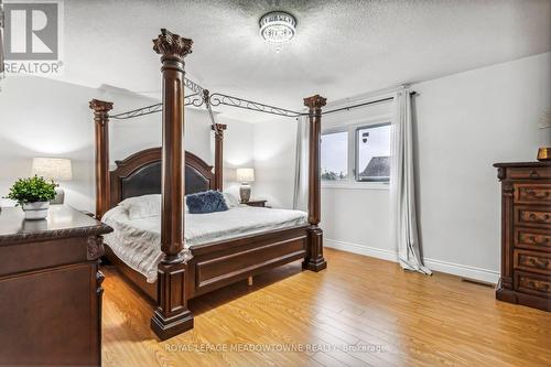 3908 Densbury Drive, Mississauga (Lisgar), ON - Indoor Photo Showing Bedroom