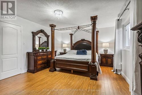 3908 Densbury Drive, Mississauga (Lisgar), ON - Indoor Photo Showing Bedroom