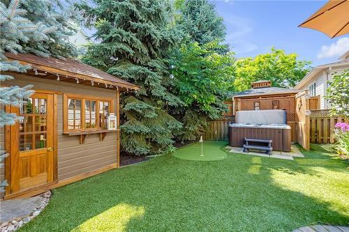 5646 Roseville Court, Burlington, ON - Outdoor With Deck Patio Veranda With Exterior