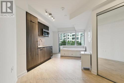 301W - 27 Bathurst Street, Toronto (Waterfront Communities), ON - Indoor Photo Showing Other Room