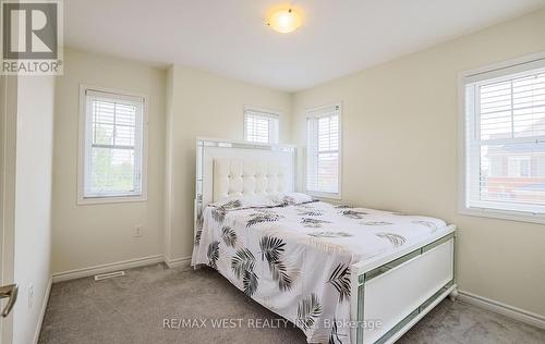 2 Redfern Street, Brampton (Northwest Brampton), ON - Indoor Photo Showing Bedroom