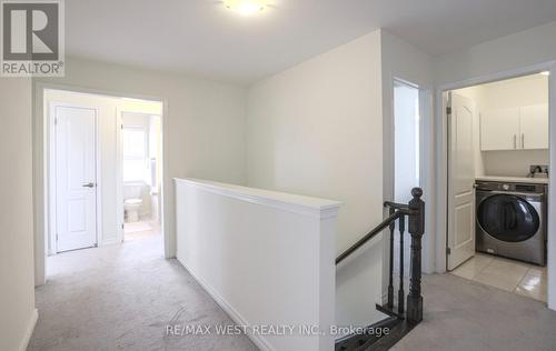 2 Redfern Street, Brampton (Northwest Brampton), ON - Indoor Photo Showing Laundry Room