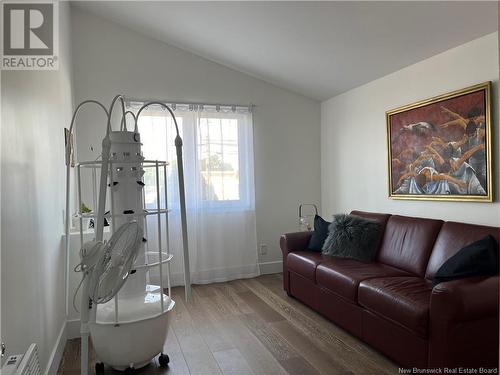 775 Principale, Beresford, NB - Indoor Photo Showing Living Room