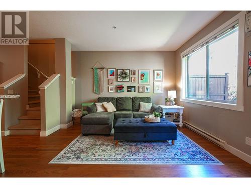 10634 Powley Court Unit# 205, Lake Country, BC - Indoor Photo Showing Living Room