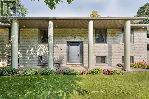 14 Conway Court, Zorra (Thamesford), ON - Outdoor With Facade