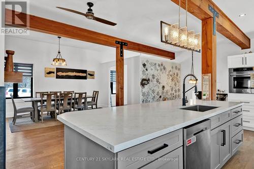 63011 Dufferin Rd 3 Road, East Garafraxa, ON - Indoor Photo Showing Kitchen