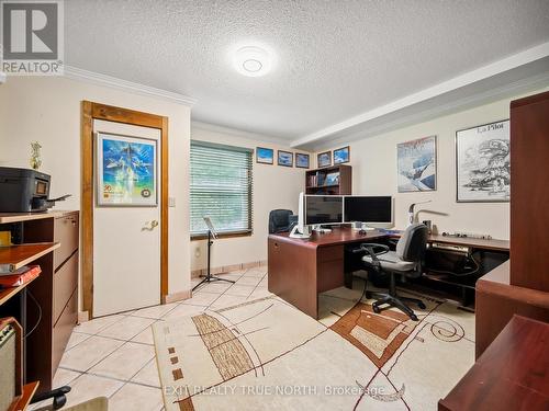 79 Stanley Street, Kawartha Lakes, ON - Indoor Photo Showing Office