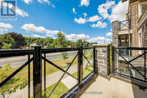 111 - 2 Dunsheath Way, Markham (Cornell), ON - Outdoor With View