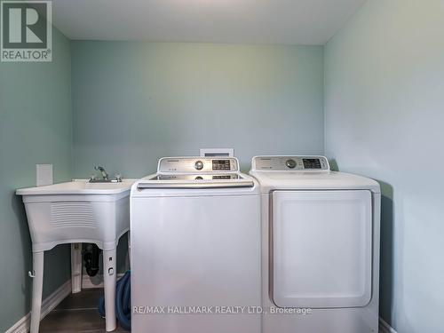 231 Kirkvalley Crescent, Aurora (Bayview Wellington), ON - Indoor Photo Showing Laundry Room