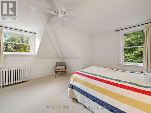 68 Tecumseth Street, Orillia, ON - Indoor Photo Showing Bedroom