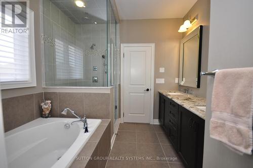 3117 Larry Crescent, Oakville, ON - Indoor Photo Showing Bathroom