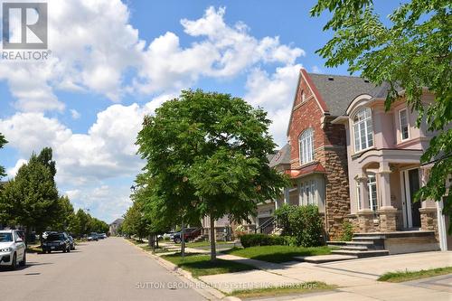 3117 Larry Crescent, Oakville, ON - Outdoor With Facade