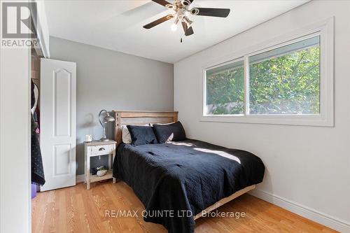 27 Downes Avenue, Prince Edward County (Picton), ON - Indoor Photo Showing Bedroom