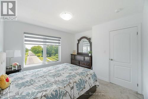 2 Waterville Way, Caledon, ON - Indoor Photo Showing Bedroom