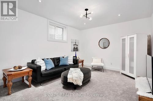 2243 Evans Boulevard, London, ON - Indoor Photo Showing Other Room