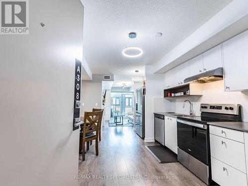 A308 - 1117 Cooke Boulevard, Burlington (Lasalle), ON - Indoor Photo Showing Kitchen