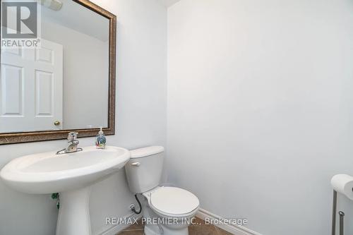 20 - 8 Bradley Avenue N, Hamilton (Binbrook), ON - Indoor Photo Showing Bathroom