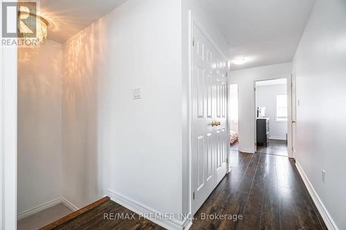 20 - 8 Bradley Avenue N, Hamilton (Binbrook), ON - Indoor Photo Showing Other Room