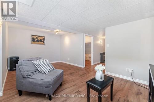 20 - 8 Bradley Avenue N, Hamilton (Binbrook), ON - Indoor