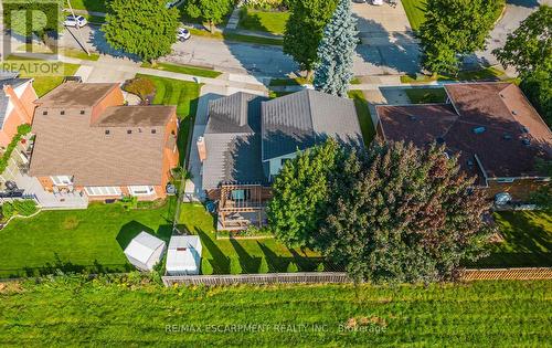 7102 Burbank Crescent, Niagara Falls, ON - Outdoor With View