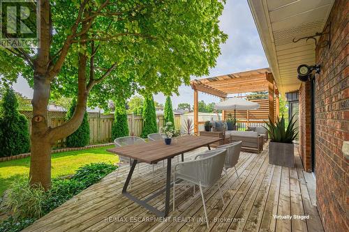 7102 Burbank Crescent, Niagara Falls, ON - Outdoor With Deck Patio Veranda With Exterior