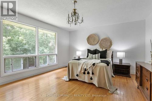 18 Grandy Road, Kawartha Lakes, ON - Indoor Photo Showing Bedroom