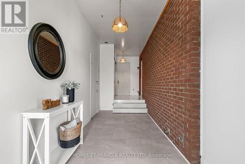 18 Grandy Road, Kawartha Lakes, ON - Indoor Photo Showing Other Room