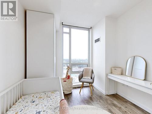 2512 - 70 Forest Manor Road, Toronto (Henry Farm), ON - Indoor Photo Showing Bedroom