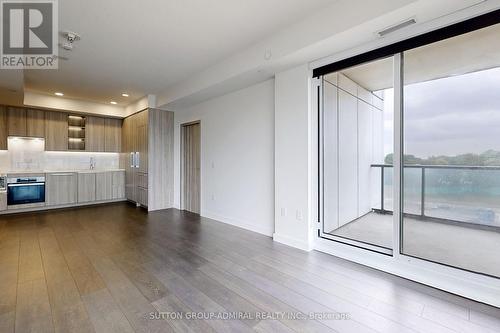 906 - 95 Mcmahon Drive, Toronto (Bayview Village), ON - Indoor Photo Showing Kitchen