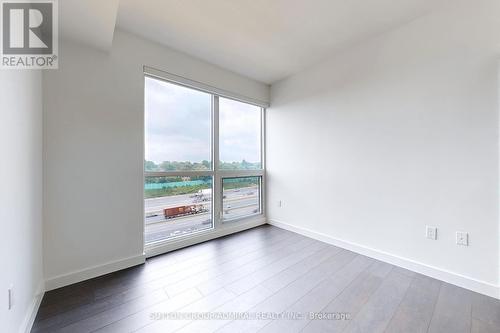 906 - 95 Mcmahon Drive, Toronto (Bayview Village), ON - Indoor Photo Showing Other Room