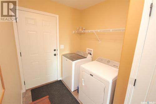 Jd Acreage, Orkney Rm No. 244, SK - Indoor Photo Showing Laundry Room