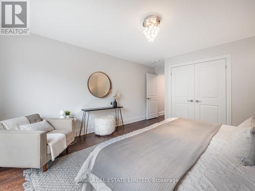 72 Curzon Street, Toronto (South Riverdale), ON - Indoor Photo Showing Bedroom