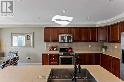 54 Mildenhall Place, Whitby (Brooklin), ON - Indoor Photo Showing Kitchen