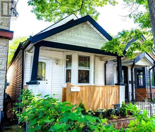 285 Chisholm Avenue, Toronto (Woodbine-Lumsden), ON - Outdoor With Deck Patio Veranda