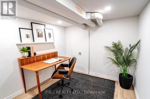 285 Chisholm Avenue, Toronto (Woodbine-Lumsden), ON - Indoor Photo Showing Office