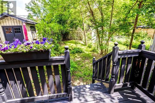 285 Chisholm Avenue, Toronto (Woodbine-Lumsden), ON - Outdoor With Deck Patio Veranda