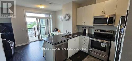 406 - 39 New Delhi Drive, Markham, ON - Indoor Photo Showing Kitchen With Double Sink