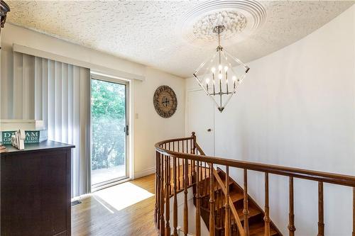 404 Queenston Road, Hamilton, ON - Indoor Photo Showing Other Room