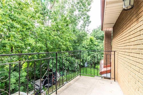 404 Queenston Road, Hamilton, ON - Outdoor