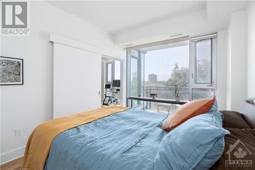 101 Richmond Road Unit#411, Ottawa, ON - Indoor Photo Showing Bedroom