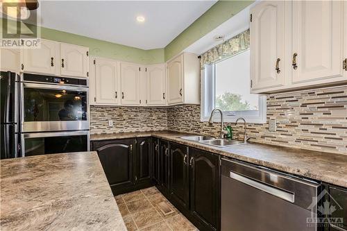 1361 Rte 500 Route, Russell, ON - Indoor Photo Showing Kitchen With Double Sink